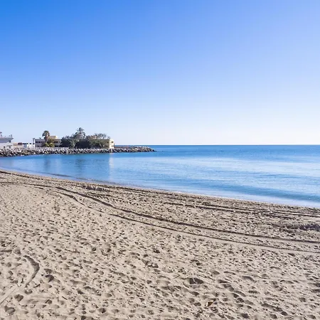 Cubo's Side Trinidad 아파트