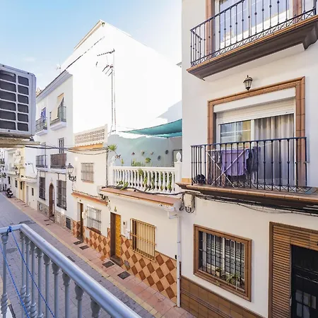 Cubo's Side Trinidad * 푸엔히롤라