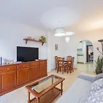 Cubo's Side Trinidad Apartman *